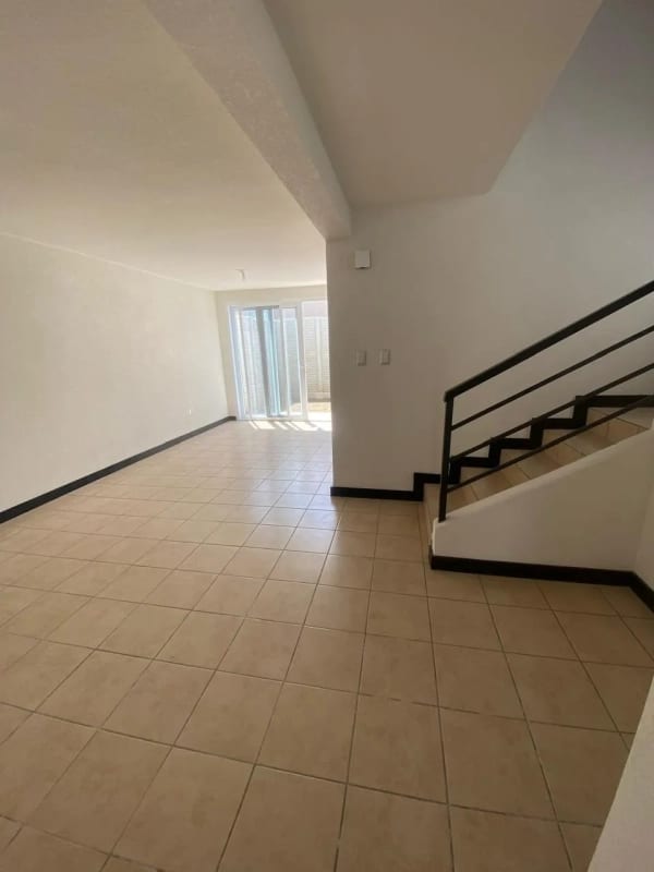 Casa en renta en condominio Km. 25 cerca Col. Village — Casa en Alquiler en Carretera a El Salvador, Guatemala, Ciudad — foto 7 de 10