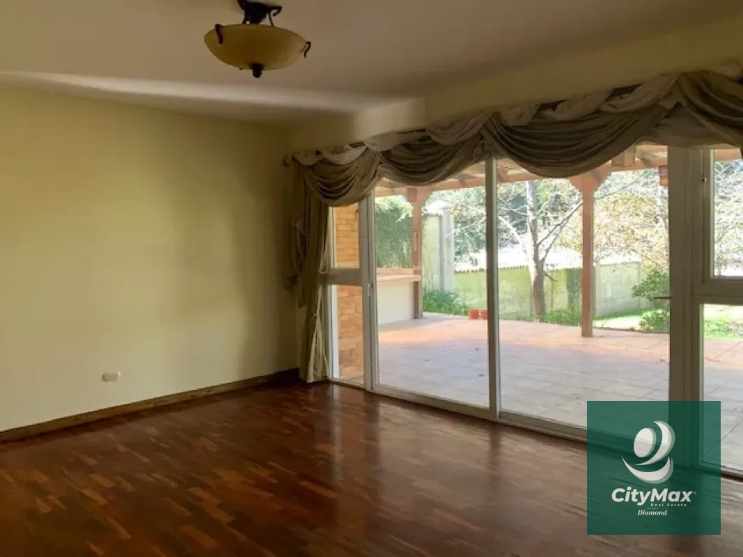 Casa en Venta en Colinas de Andalucía Fraijanes — Casa en Venta en Carretera a El Salvador, Guatemala, Ciudad — foto 13 de 16