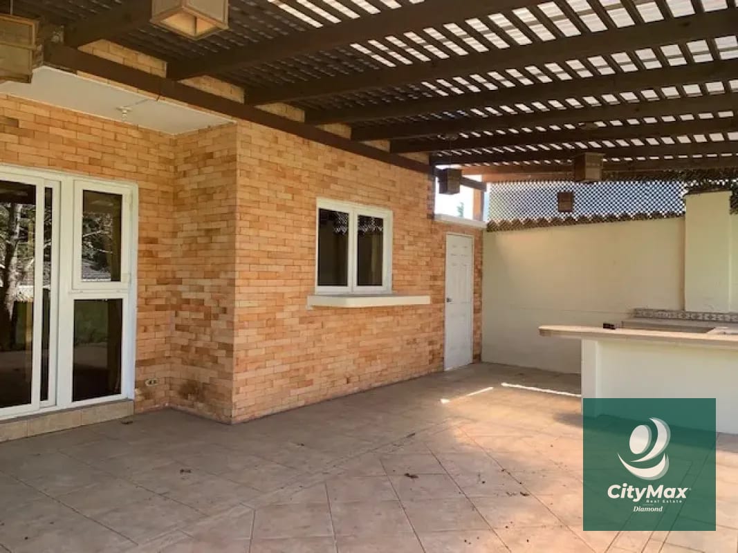 Casa en Venta en Colinas de Andalucía Fraijanes — Casa en Venta en Carretera a El Salvador, Guatemala, Ciudad — foto 10 de 16