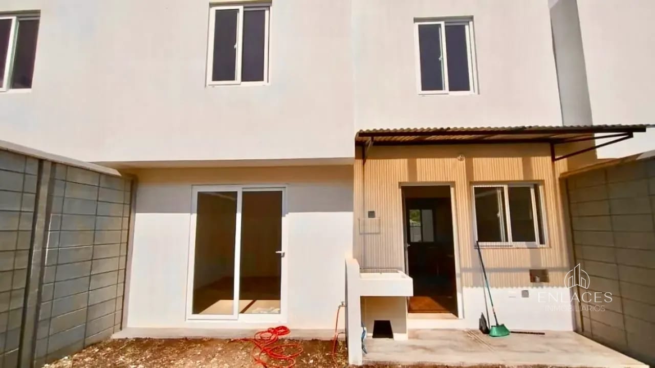 Los Eucaliptos CAES • Casa en Venta • Proyecto Los Pinabetes — Casa en Venta en Los Pinabetes, Carretera a El Salvador, Guatemala, Ciudad — foto 7 de 9