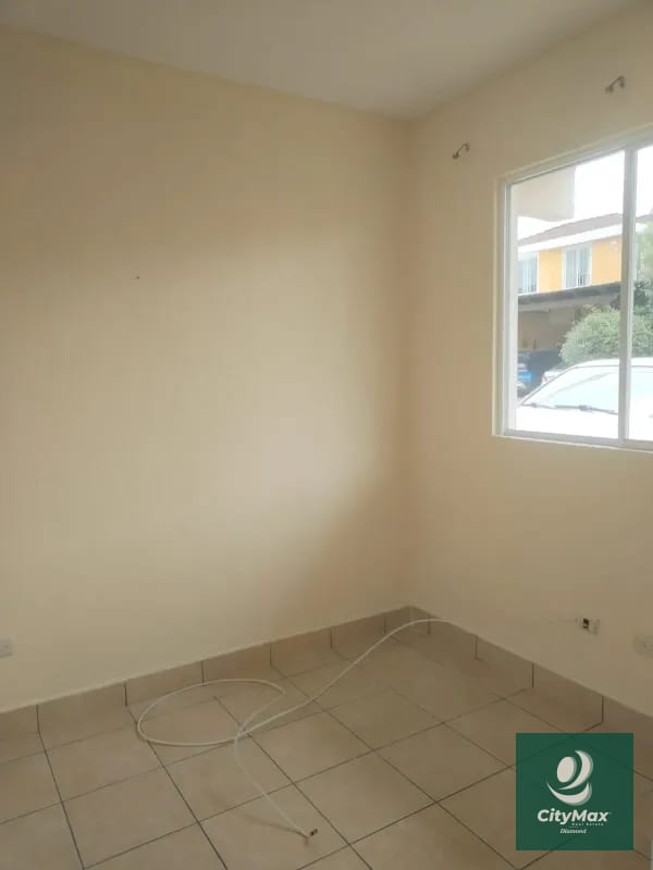 Casa en renta en Valle de Navarra San José Pinula — Casa en Venta en Valles de Navarra, San José Pinula, Guatemala, Ciudad — foto 13 de 17