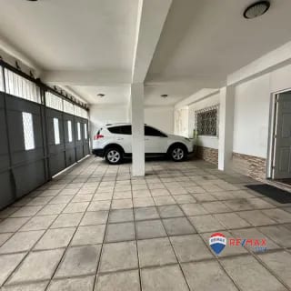 ZONA 1, CASA EN VENTA O RENTA  IDEAL PARA COMERCIAL O RESIDENCIAL — Casa en Venta en Zona 1, Guatemala, Ciudad — miniatura 1 de 10