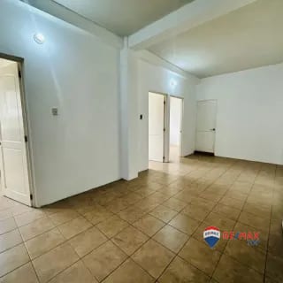 ZONA 1, CASA EN VENTA O RENTA  IDEAL PARA COMERCIAL O RESIDENCIAL — Casa en Venta en Zona 1, Guatemala, Ciudad — miniatura 4 de 10