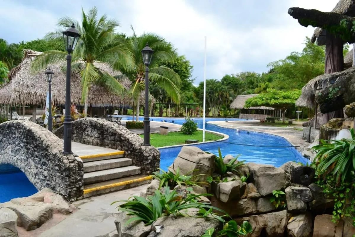 CASA EN VENTA Y RENTA EN AMATIQUE BAY — Casa en Alquiler en Puerto Barrios, Izabal — foto 13 de 13