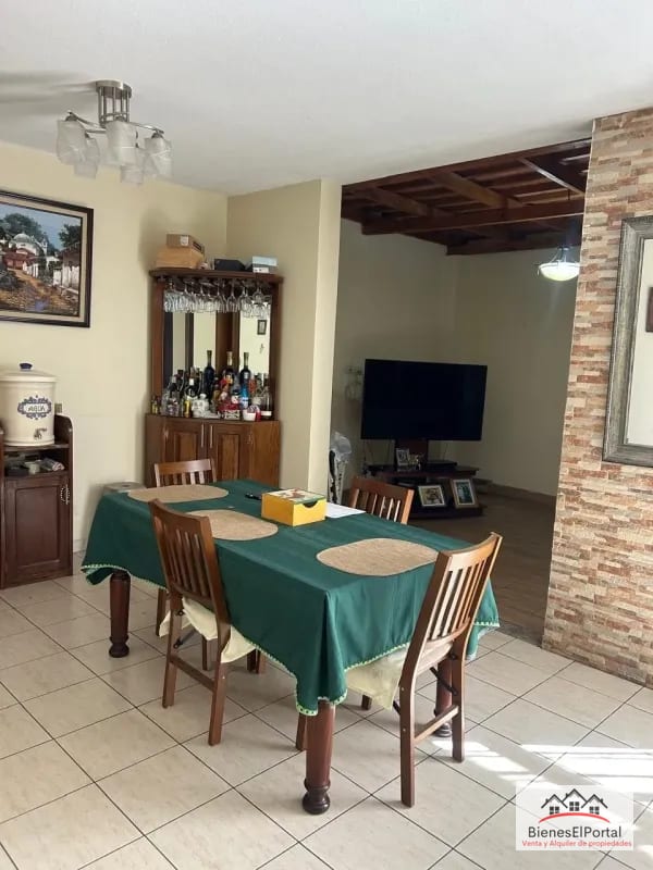 Casa en Condominio Altos del Encinal Zona 7 de Mixco — Casa en Venta en Zona 7 Mixco, Guatemala, Ciudad — foto 6 de 7