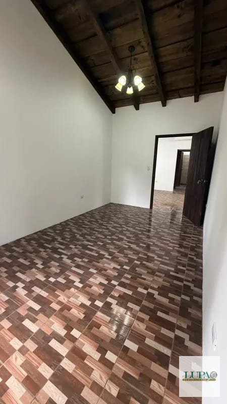 CASA EN VENTA EN ANTIGUA GARDENSANT — Casa en Venta en Antigua Gardens, Alotenango, Sacatepéquez — foto 2 de 10