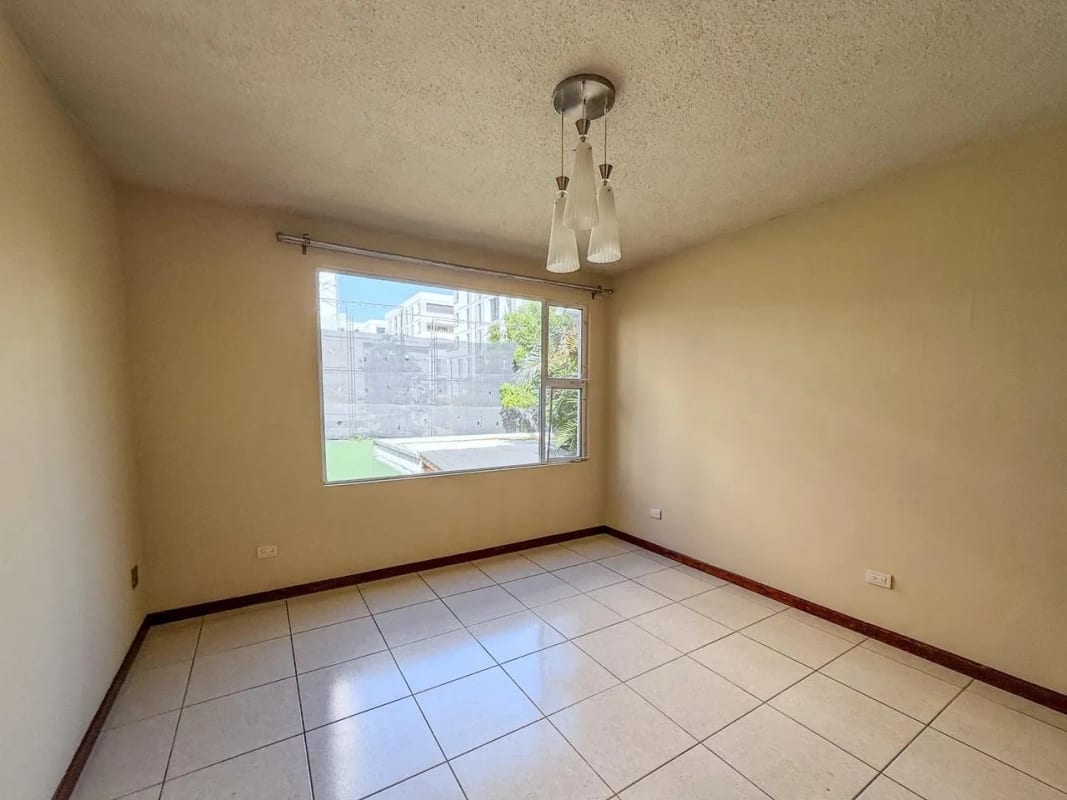 📍 CASA EN VENTA – CAÑADAS DE ELGIN | ZONA 13 — Casa en Venta en cañadas de elgin, Zona 13, Guatemala, Ciudad — foto 13 de 17