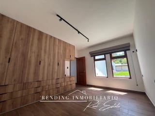 Casa en renta Antigua Guatemala condominio Villas de Duero de 4 habitaciones + 3 parqueos — Casa en Alquiler en Antigua, Sacatepéquez — miniatura 8 de 16