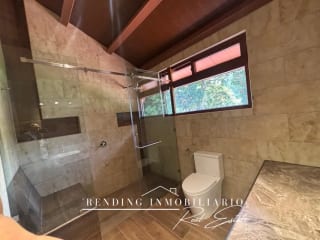 Casa en renta Antigua Guatemala condominio Villas de Duero de 4 habitaciones + 3 parqueos — Casa en Alquiler en Antigua, Sacatepéquez — miniatura 5 de 16