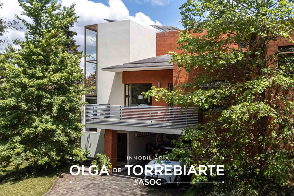 Casa en El Encanto de San Isidro, Zona 16 — Casa en Venta en Zona 16, Guatemala, Ciudad — foto 1 de 16
