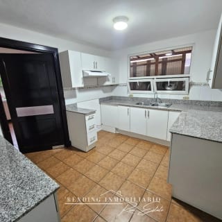 Casa en renta Carretera a El Salvador Villas del Campo k13 de 3 habitaciones + 2 parqueos — Casa en Alquiler en Santa Catarina Pinula, Carretera a El Salvador, Guatemala, Ciudad — miniatura 16 de 17