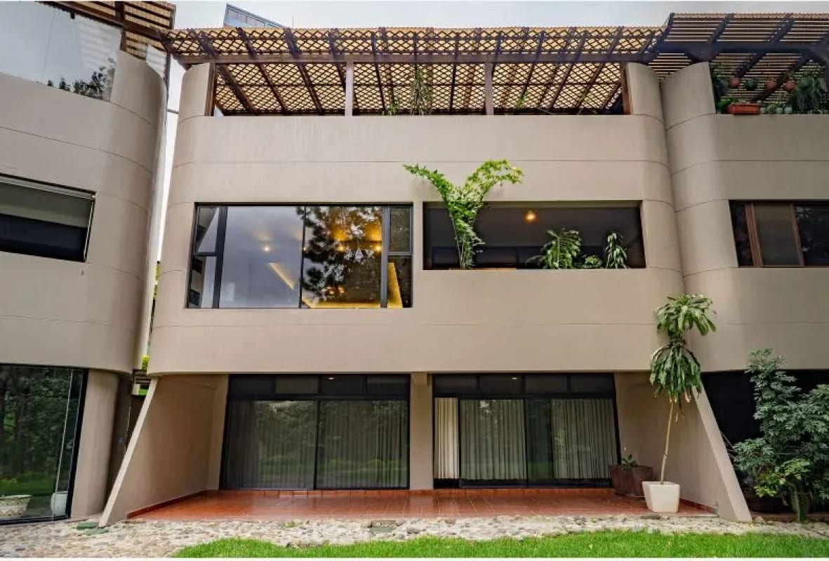 CASA EN VENTA EXCLUSIVA EN ZONA 14 EDIFICIO PREMIERE CLUB — Casa en Venta en Premiere Club, Zona 14, Guatemala, Ciudad — foto 1 de 17