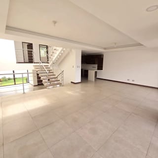 Casa en alquiler zona 16 Cañadas de San Isidro de 4 habitaciones + 3 parqueos — Casa en Alquiler en Acacias de Cayalá, Zona 16, Guatemala, Ciudad — miniatura 16 de 17