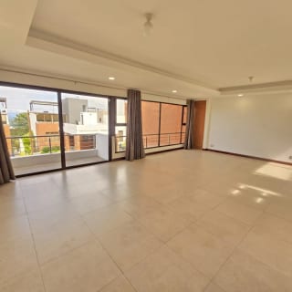 Casa en alquiler zona 16 Cañadas de San Isidro de 4 habitaciones + 3 parqueos — Casa en Alquiler en Acacias de Cayalá, Zona 16, Guatemala, Ciudad — miniatura 15 de 17