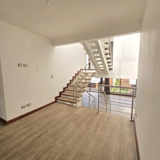 Casa en alquiler zona 16 Cañadas de San Isidro de 4 habitaciones + 3 parqueos — Casa en Alquiler en Acacias de Cayalá, Zona 16, Guatemala, Ciudad — miniatura 11 de 17