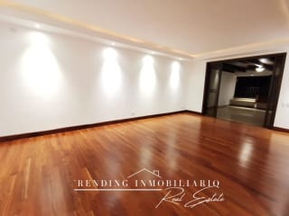Casa en venta Encinos de Cayalá zona 16 con 5 habitaciones + 6 parqueos — Casa en Venta en Encinos de Cayala, Zona 16, Guatemala, Ciudad — miniatura 12 de 17