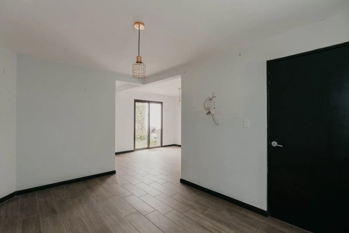 ACOGEDORA CASA EN CONDADO ANTIGUA — Casa en Alquiler en Alotenango, Sacatepéquez — foto 1 de 17