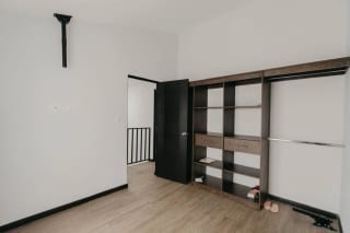 ACOGEDORA CASA EN CONDADO ANTIGUA — Casa en Alquiler en Alotenango, Sacatepéquez — miniatura 9 de 17