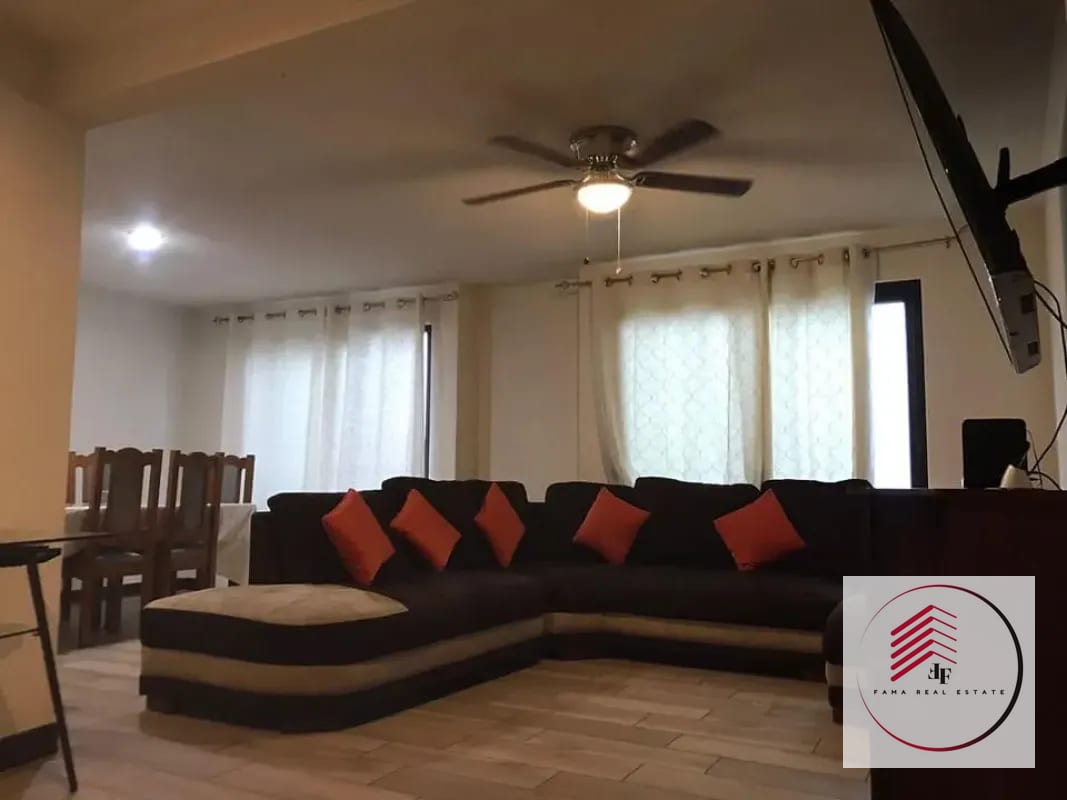 Venta de hermosa casa de esquina en condominio Luminela Villa Nueva — Casa en Venta en luminela, Villa Nueva, Guatemala, Ciudad — foto 8 de 12