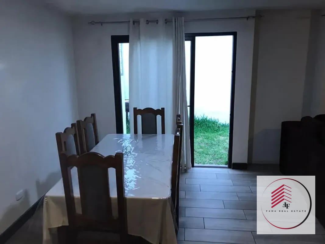 Venta de hermosa casa de esquina en condominio Luminela Villa Nueva — Casa en Venta en luminela, Villa Nueva, Guatemala, Ciudad — foto 2 de 12