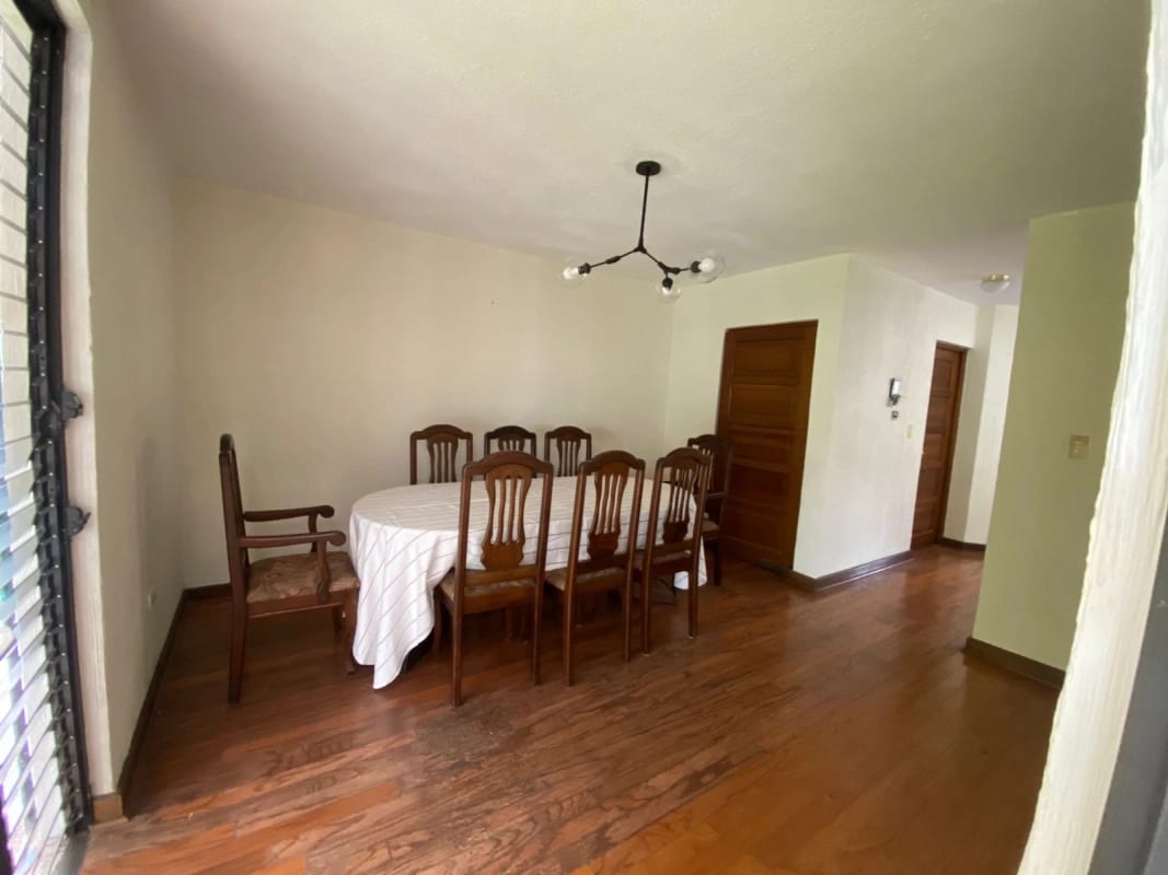 CASA EN VENTA RESIDENCIAL VIZCAYA KM. 16 CARRETERA A EL SALVADOR — Casa en Venta en Carretera a El Salvador, Guatemala, Ciudad — foto 9 de 10