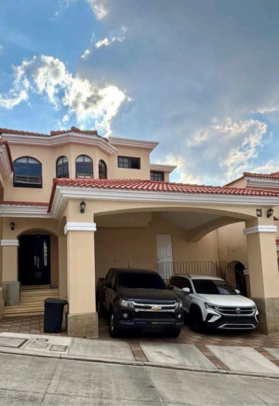 Casa en venta | 4 habitaciones | Jardin | Villa Suiza, Zona 16 — Casa en Venta en Zona 16, Guatemala, Ciudad — foto 10 de 10