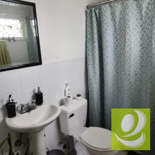 VENDO CASA EN CONDOMINIO FUENTES DEL VALLE NORTE — Casa en Venta en Chinautla, Guatemala, Ciudad — miniatura 8 de 8
