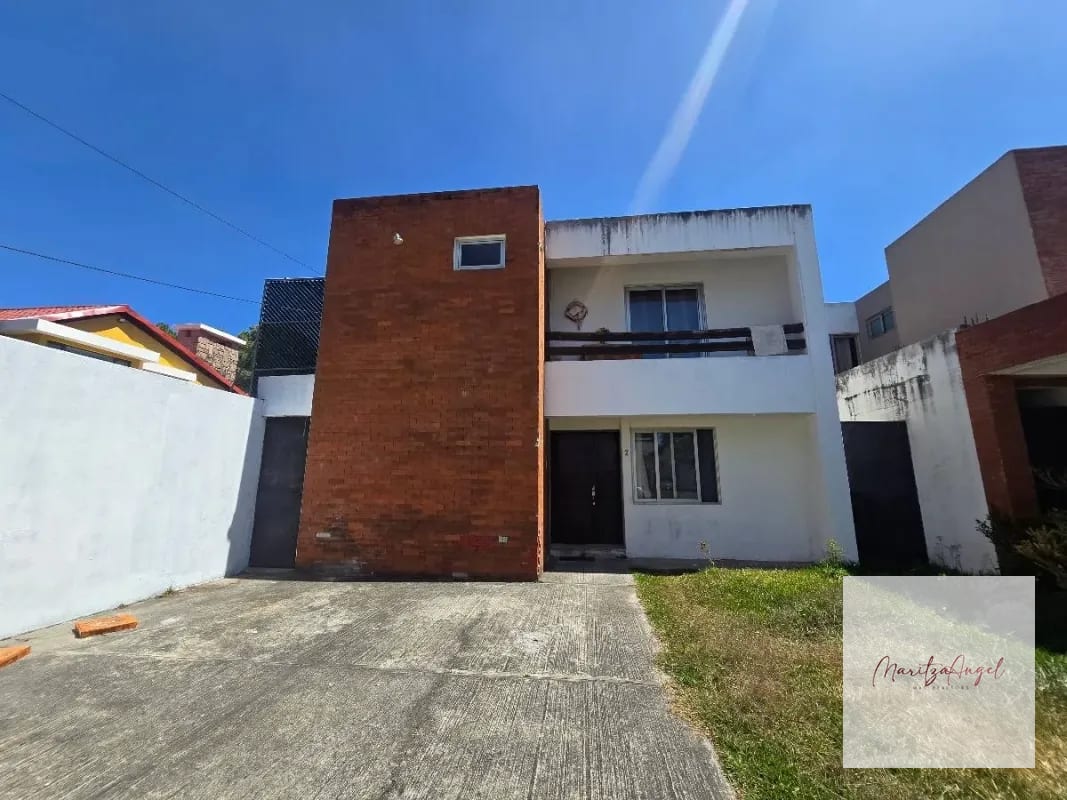 VENTA DE CASA EN RESIDENCIALES SAN ANTONIO KM18 CARRETERA A EL SALVADOR — Casa en Venta en San Antonio, Carretera a El Salvador, Guatemala, Ciudad — foto 1 de 11
