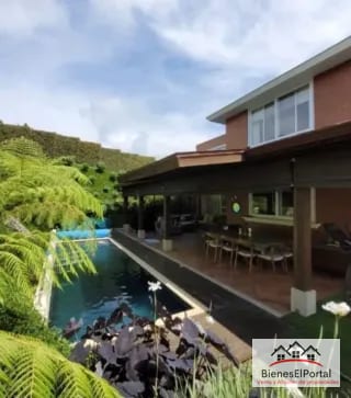 Casa en Colinas de Castel Fraijanes — Casa en Venta en Colinas de Castel, Carretera a El Salvador, Guatemala, Ciudad — miniatura 1 de 7
