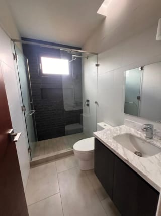 Casa en Alquiler, Condominio Buranas, Residencias Concepción, Km 15.5 Carretera a El Salvador — Casa en Alquiler en Buranas Concepción, Carretera a El Salvador, Guatemala, Ciudad — miniatura 5 de 16