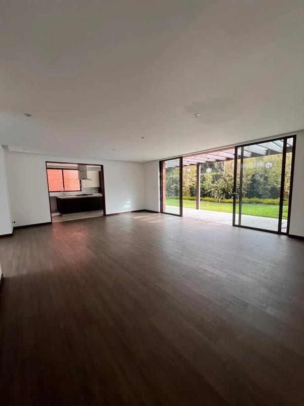 Casa en venta, Condominio Buranas, Residencias Concepción, Km 15.5 Carretera a El Salvador — Casa en Venta en Buranas Concepción, Carretera a El Salvador, Guatemala, Ciudad — foto 1 de 16