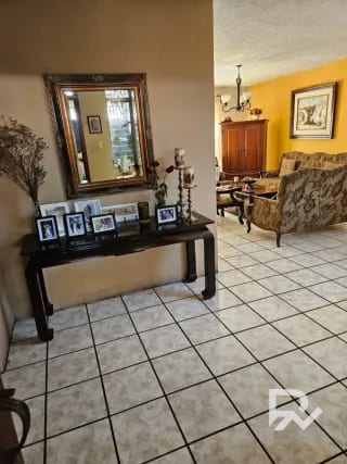 Vendo casa de 2 niveles en Colonia Lourdes zona 16 para Remodelar — Casa en Venta en Zona 16, Guatemala, Ciudad — miniatura 7 de 7