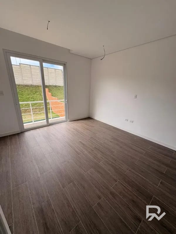 Vendo amplia casa para estrenar en Condominio Buenafuente KM16.5 — Casa en Venta en Carretera a El Salvador, Guatemala, Ciudad — foto 1 de 15