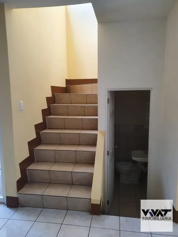 Casa en renta en Condominio Villas Calá,  zona 10 de Santa Catarina Pinula — Casa en Alquiler en Villas Cala, Santa Catarina Pinula, Guatemala, Ciudad — foto 12 de 17