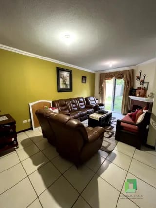 Casa en Renta Villas de EntreVerdes carretera al Salvador — Casa en Alquiler en Villas de Entreverdes, Carretera a El Salvador, Guatemala, Ciudad — miniatura 16 de 17