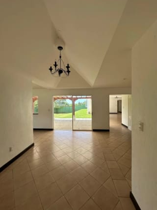 Casa en RENTA, en Casa y Campo Carretera a El Salvador, — Casa en Alquiler en Carretera a El Salvador, Guatemala, Ciudad — miniatura 14 de 15