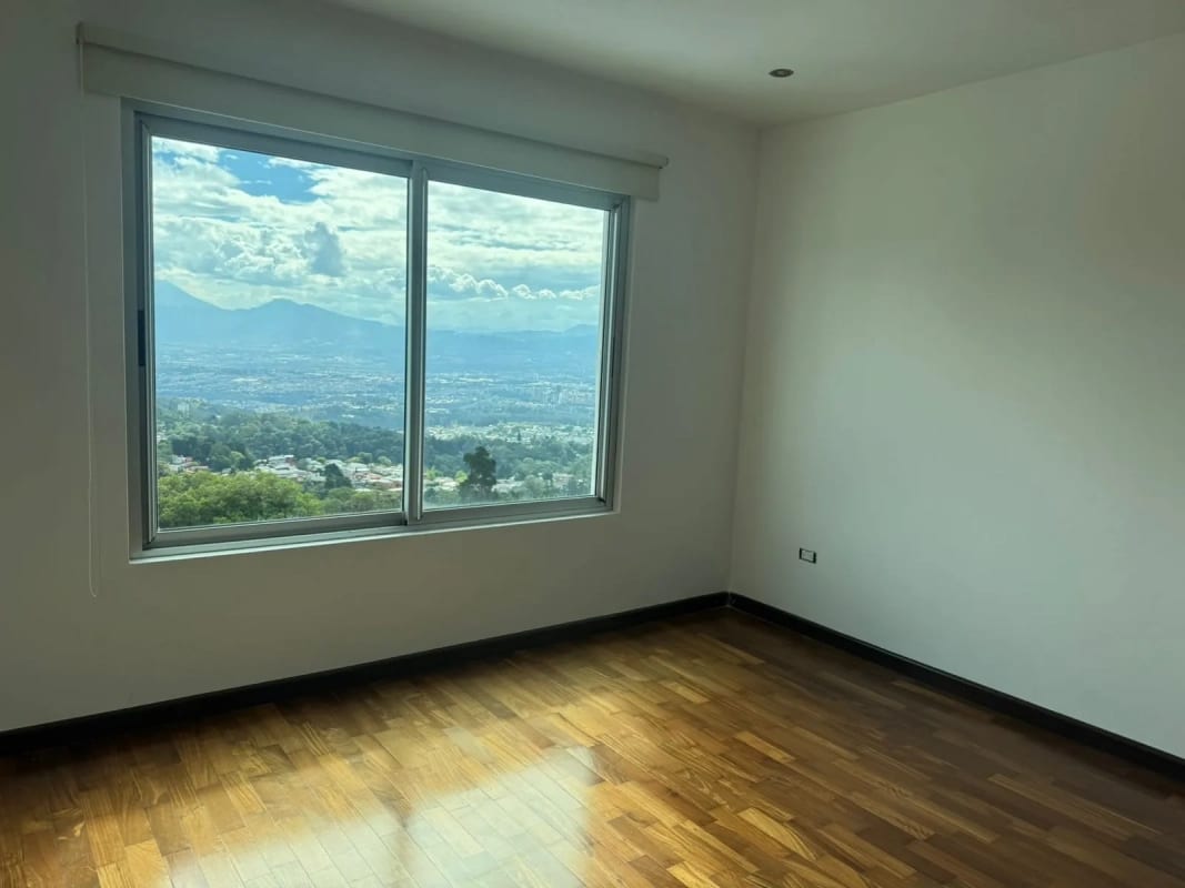Exclusiva CASA en ALQUILER en El Socorro CAES, Km 12.7! — Casa en Alquiler en El Socorro, Carretera a El Salvador, Guatemala, Ciudad — foto 3 de 13