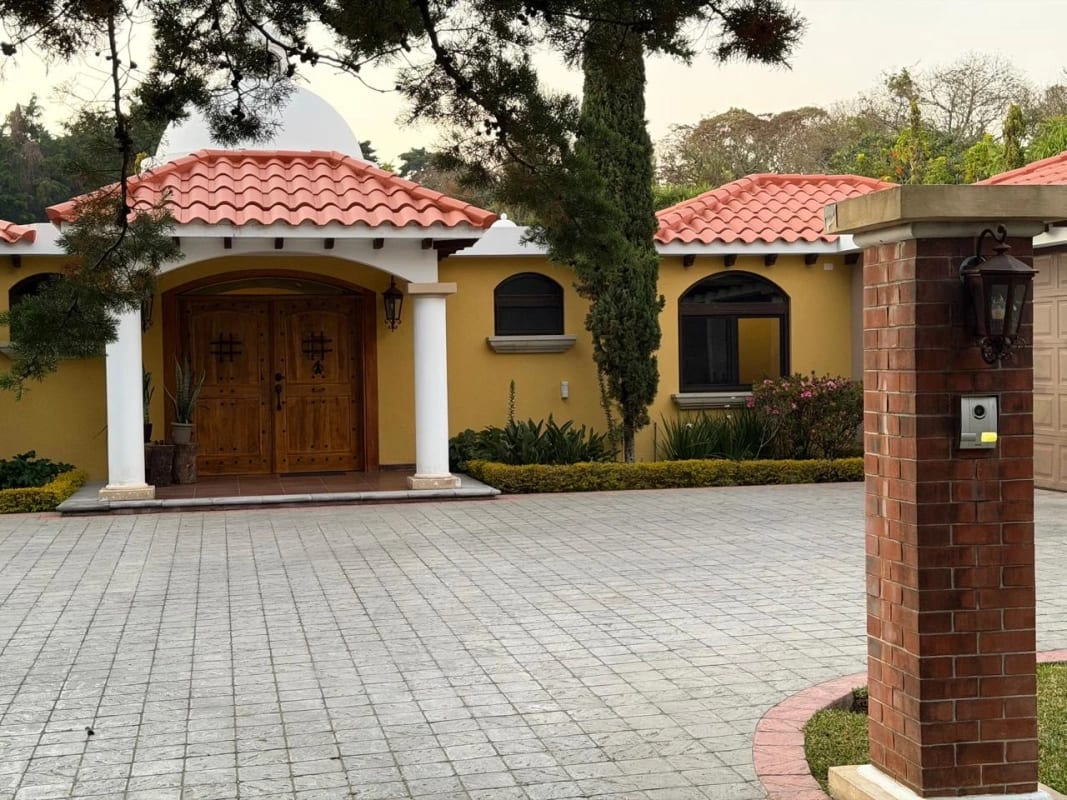 VENTA HERMOSA CASA DE UN NIVEL EN CASA & CAMPO KM. 23.5 CARRETERA A EL SALVADOR — Casa en Venta en Carretera a El Salvador, Guatemala, Ciudad — foto 10 de 17