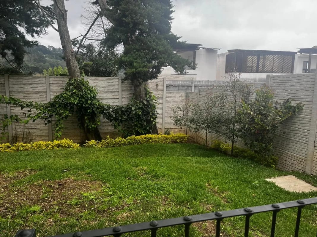 ALQUILO LINDA CASA DE RECIENTE CONSTRUCCIÓN CRUCE A PAVÓN, CARRETERA A EL SALVADOR — Casa en Alquiler en Carretera a El Salvador, Guatemala, Ciudad — foto 6 de 14