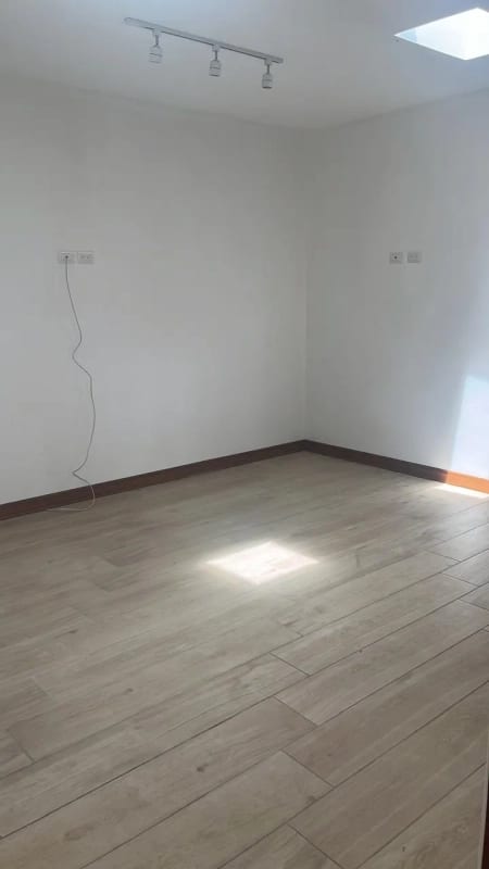 ALQUILO LINDA CASA DE RECIENTE CONSTRUCCIÓN CRUCE A PAVÓN, CARRETERA A EL SALVADOR — Casa en Alquiler en Carretera a El Salvador, Guatemala, Ciudad — foto 10 de 14
