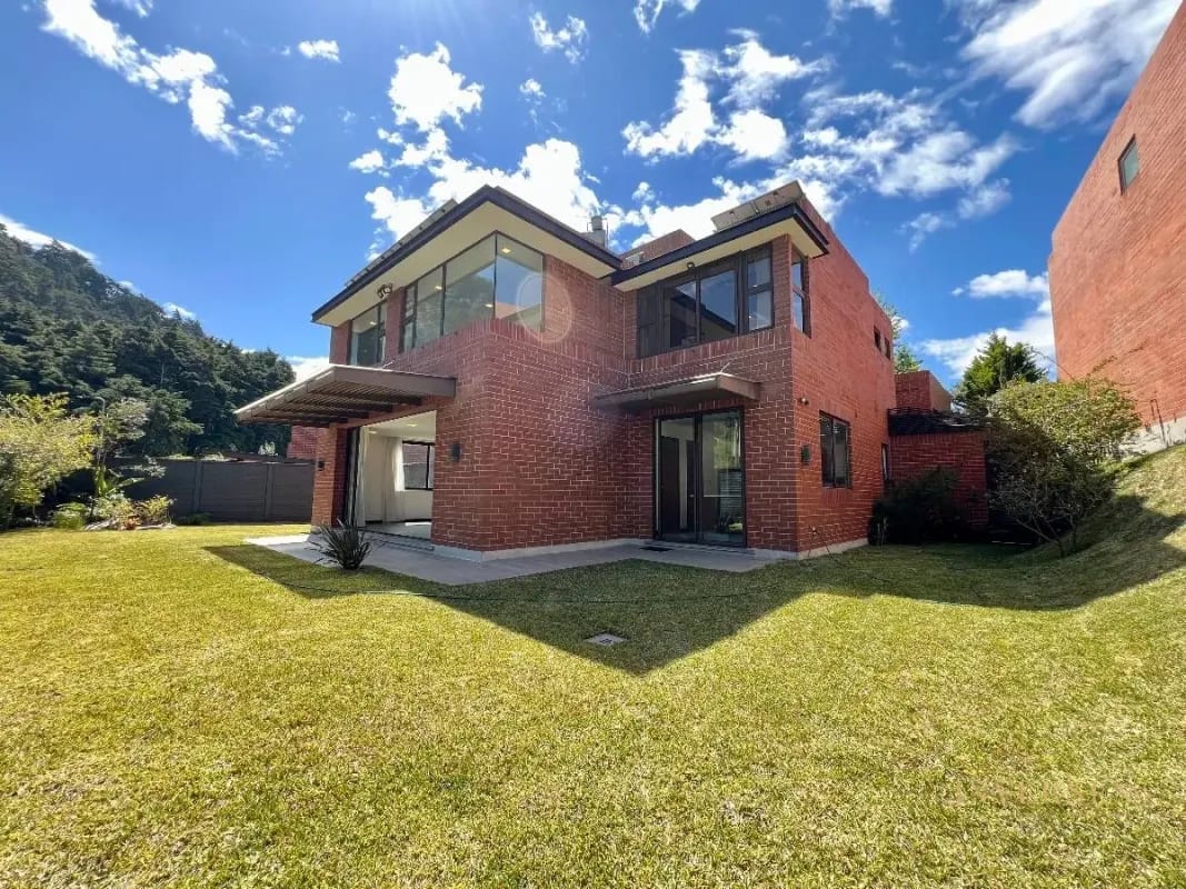Casa en renta o venta en Residencias Concepción — Casa en Venta en Carretera a El Salvador, Guatemala, Ciudad — foto 12 de 12