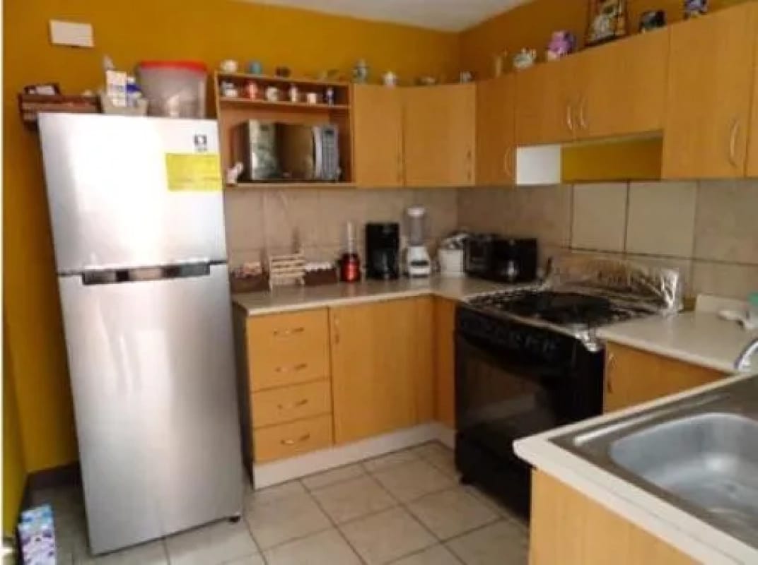 SE VENDE CASA EN RESIDENCIAL LOS OLIVOS, ZONA 18 — Casa en Venta en Zona 18, Guatemala, Ciudad — foto 11 de 11