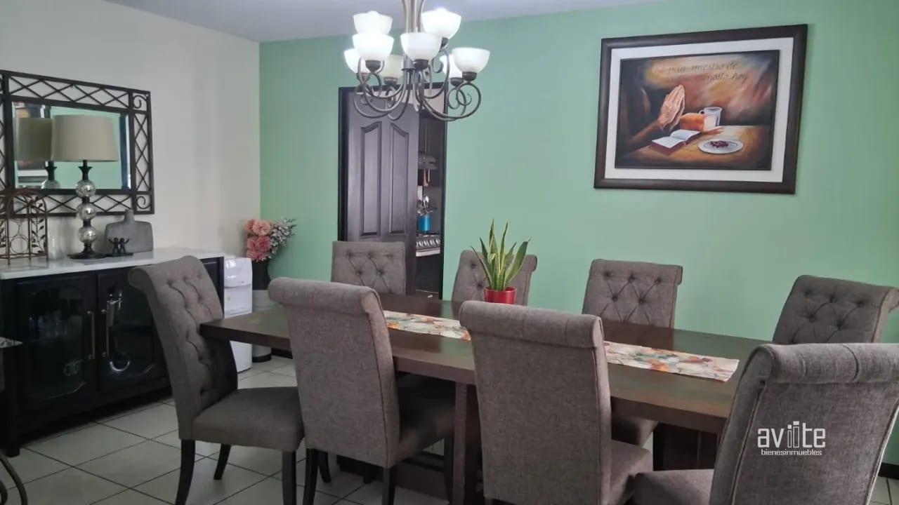 Condado Naranjo, casa totalmente equipada, dentro de Alameda Norte Q13,500 — Casa en Alquiler en Condado Naranjo, Zona 4 Mixco, Guatemala, Ciudad — foto 3 de 11