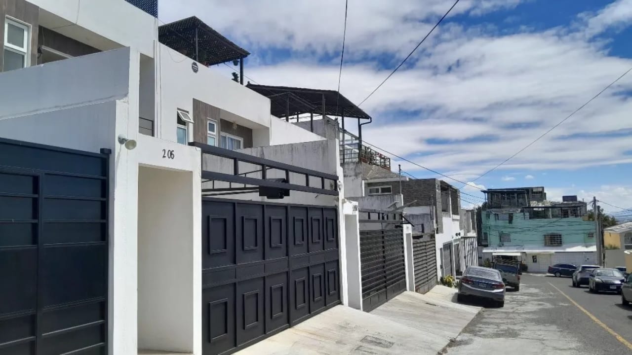 CASA EN VENTA EN CONDOMINIO BALCONES 4, ZONA 8 DE MIXCO — Casa en Venta en Zona 8 Mixco, Guatemala, Ciudad — foto 17 de 17