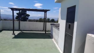CASA EN VENTA EN CONDOMINIO BALCONES 4, ZONA 8 DE MIXCO — Casa en Venta en Zona 8 Mixco, Guatemala, Ciudad — miniatura 2 de 17