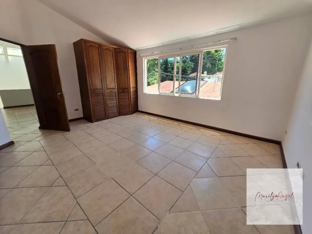 CASA EN VENTA RESIDENCIAL SAN ANTONIO. CARRETERA A EL SALVADOR — Casa en Alquiler en San Antonio, Carretera a El Salvador, Guatemala, Ciudad — foto 9 de 13