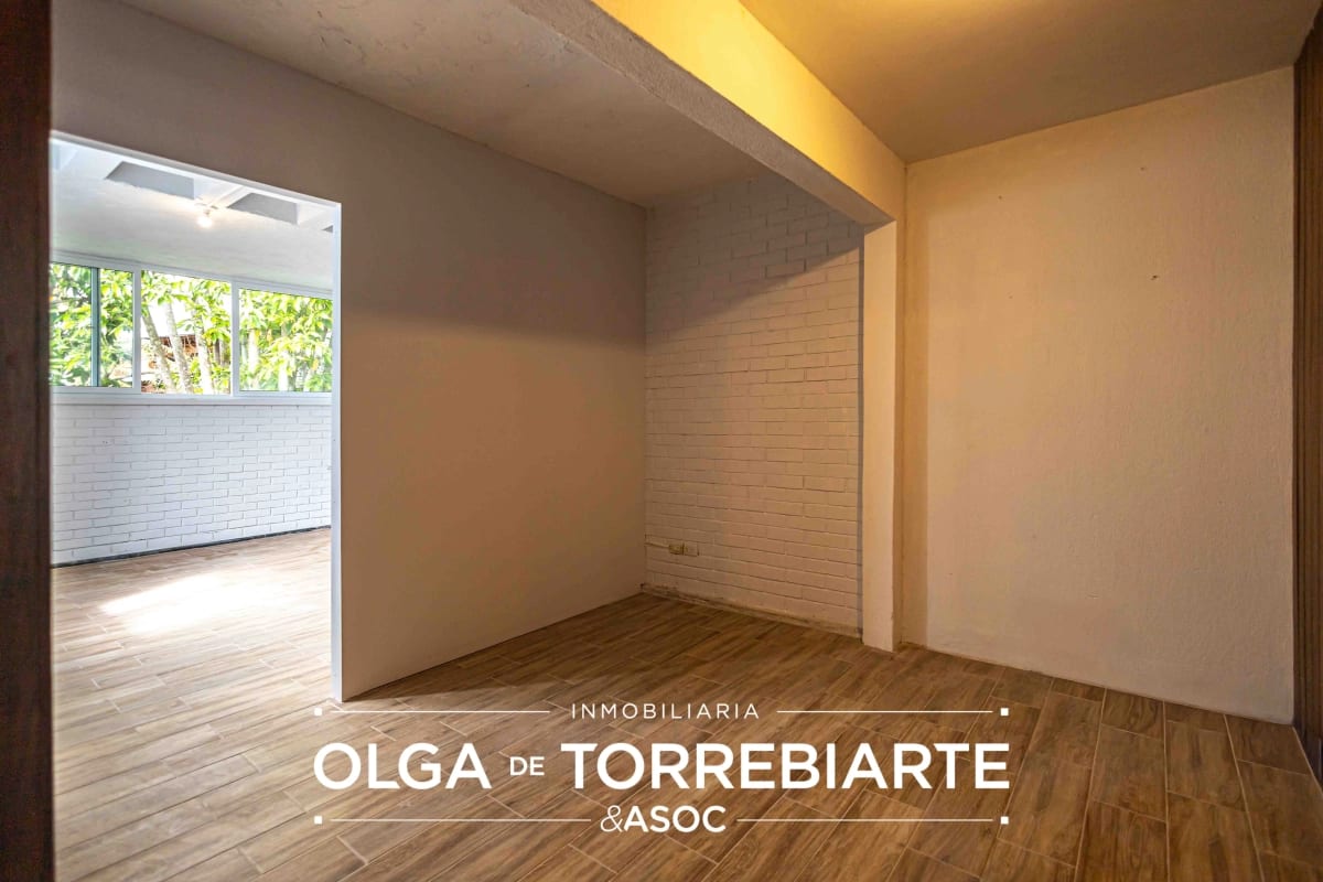 Casa remodelada en Oakland II, Zona 10 — Casa en Venta en Zona 10, Guatemala, Ciudad — foto 10 de 17
