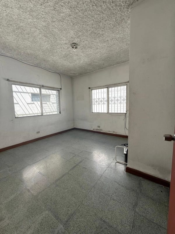 VENTA CASA MONTE MARIA — Casa en Venta en Monte María I, Zona 11, Guatemala, Ciudad — foto 3 de 10