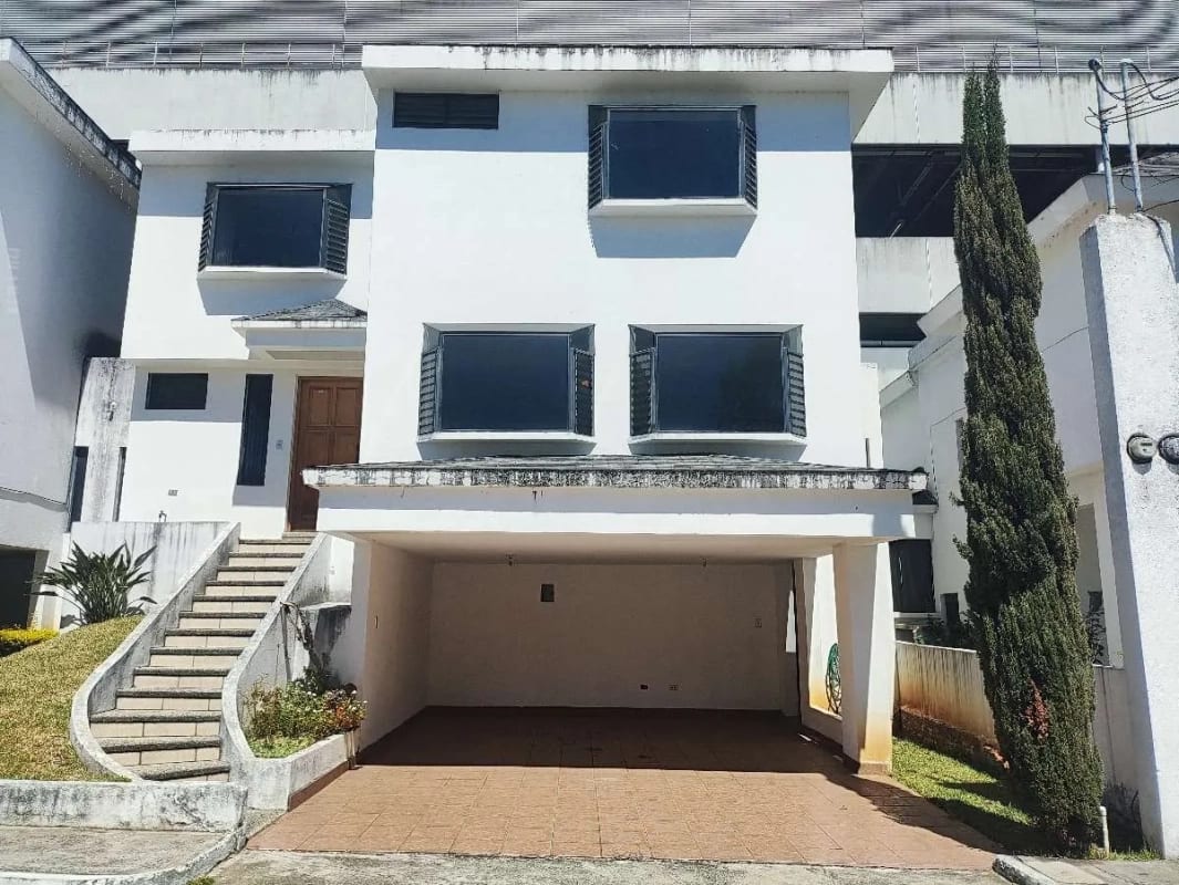 Se vende casa en San Remo, a la par de SanKris Mall, Ciudad San Cristóbal — Casa en Venta en Zona 8 Mixco, Guatemala, Ciudad — foto 6 de 17