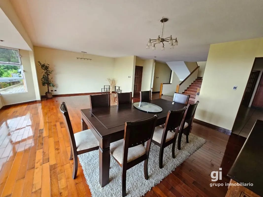 Hermosa casa en renta en lindo condominio z15 — Casa en Alquiler en Zona 15, Guatemala, Ciudad — foto 2 de 11